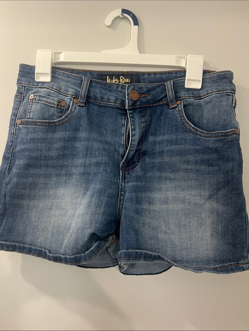 Indigo Rein Medium Blue Washed Denim Shorts